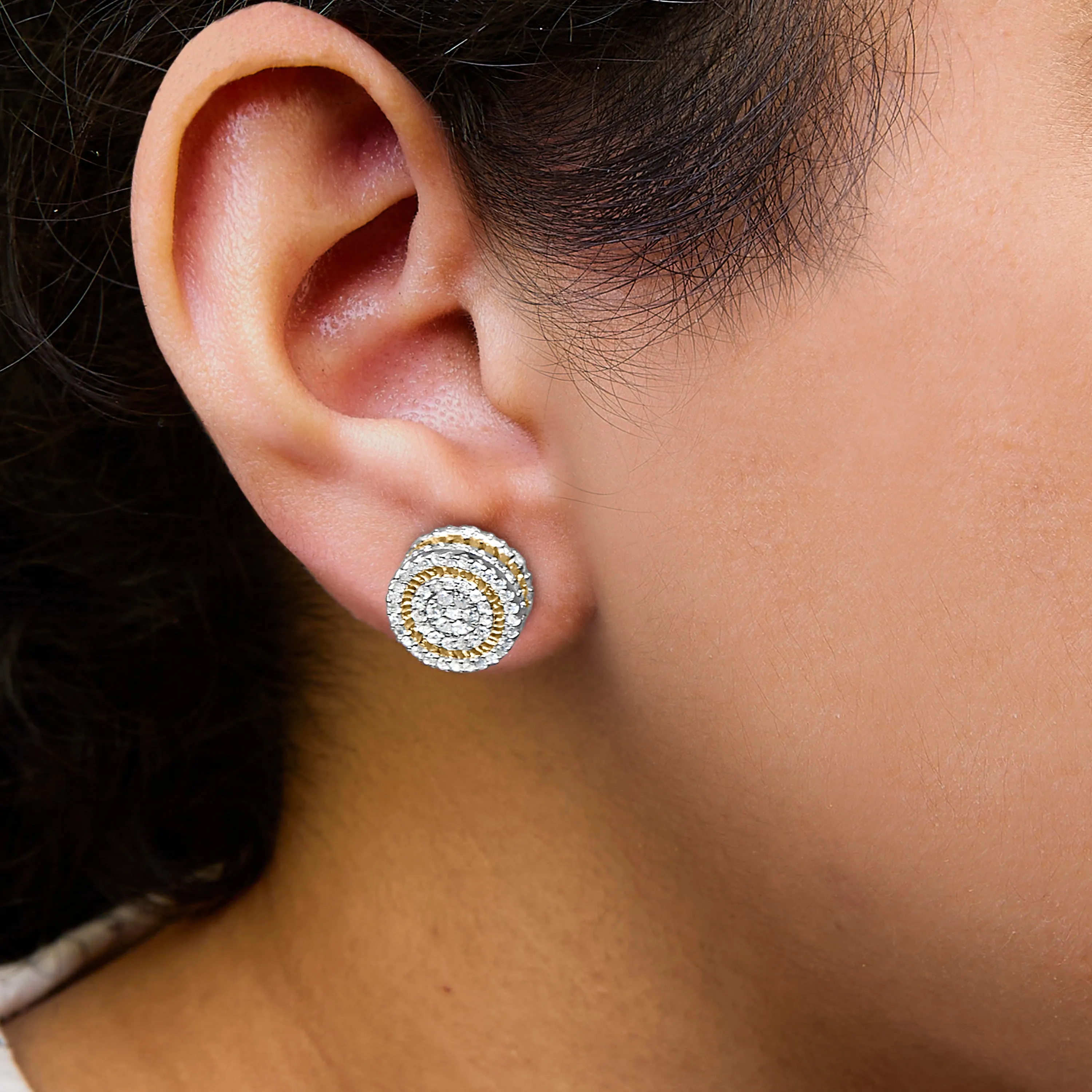 10K Yellow Gold 1.00 Cttw Diamond Halo Radiant Sunburst Stud Earrings