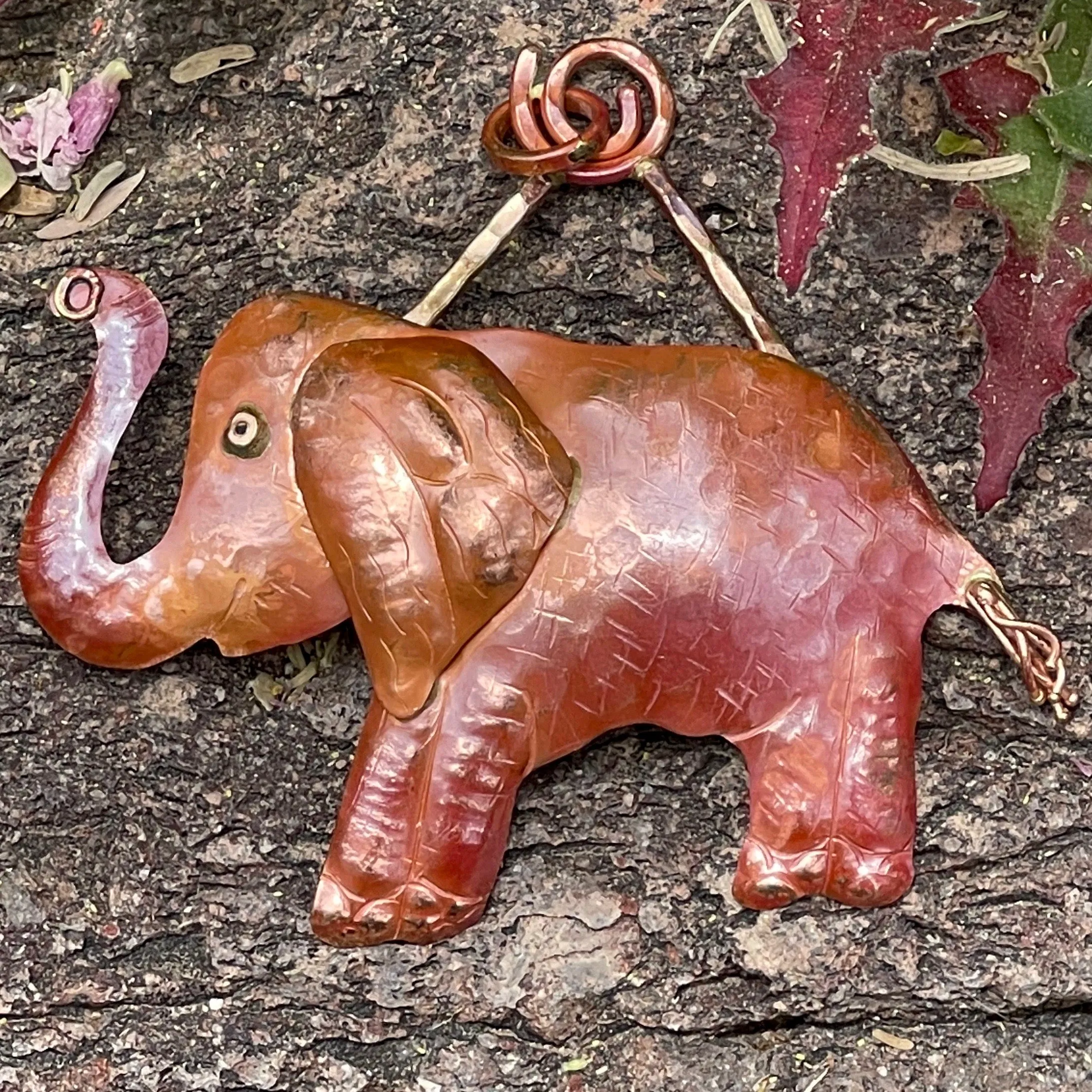 Big Elephant on Swirl Bale Pendant