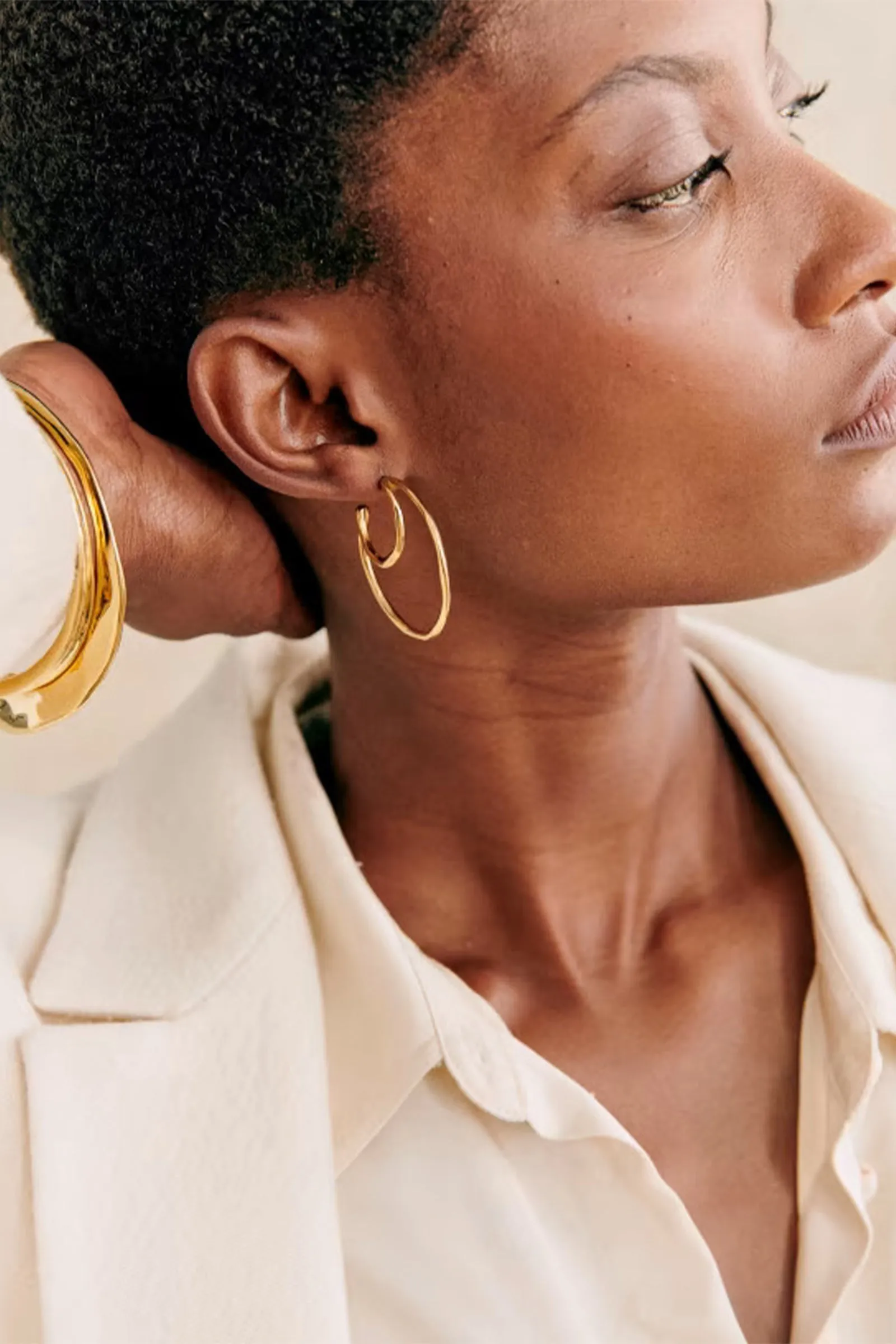 Chiara Hoops