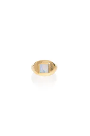 Medium Ring in 18K Rose Gold & Mother of Pearl Stone