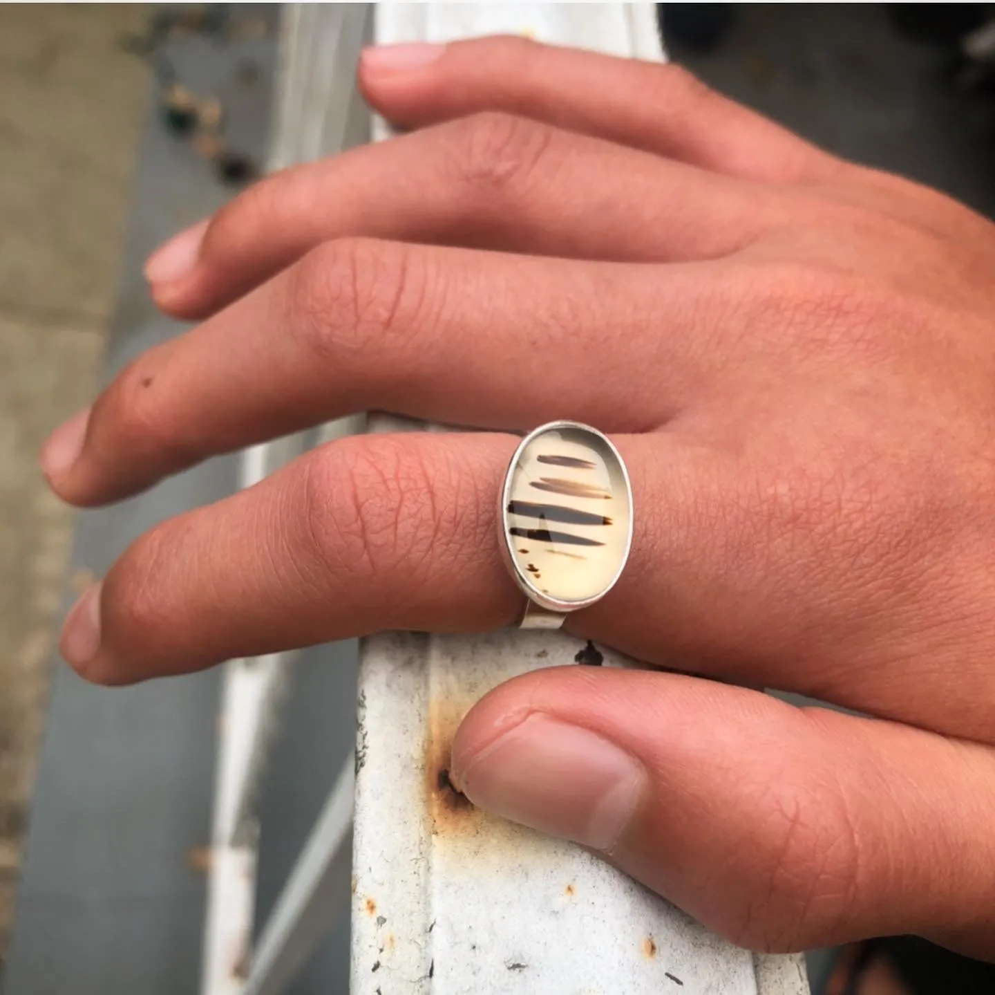 Oval Montana Agate ring