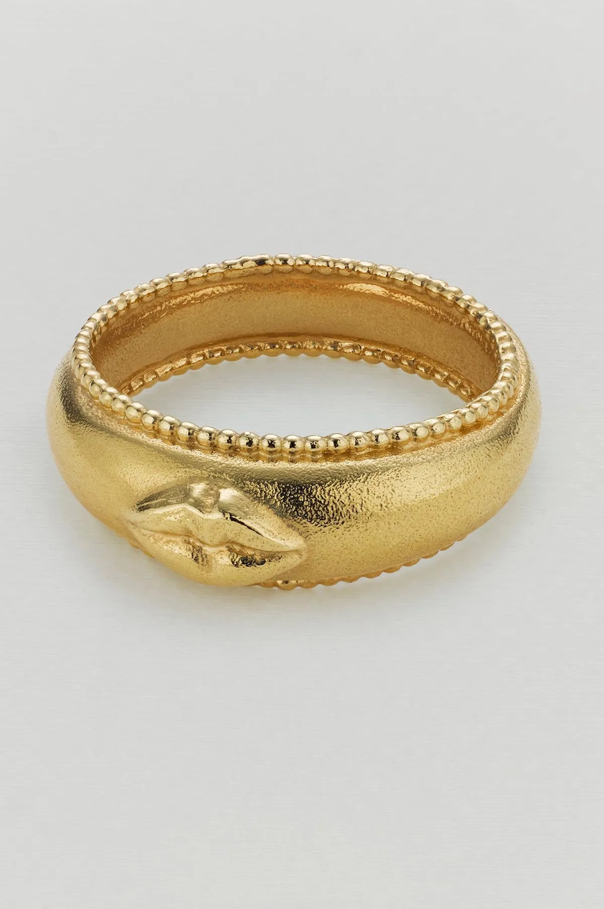 Sense of Taste Lips Bombe Ring Gold
