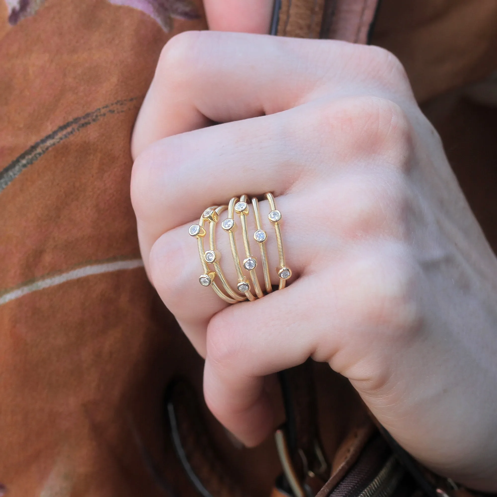 Sterling Silver Lavish Modern Style Wire Design Ring