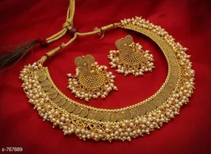Trendy Alloy Necklace Set